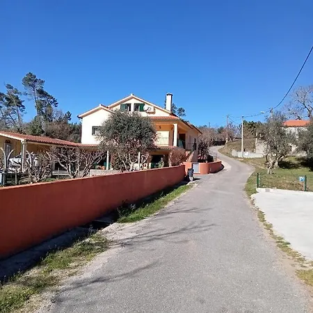 Апартаменты Local - Casa Amarela