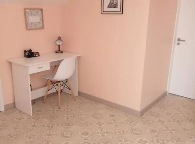 Local - Casa Amarela Alvaiázere